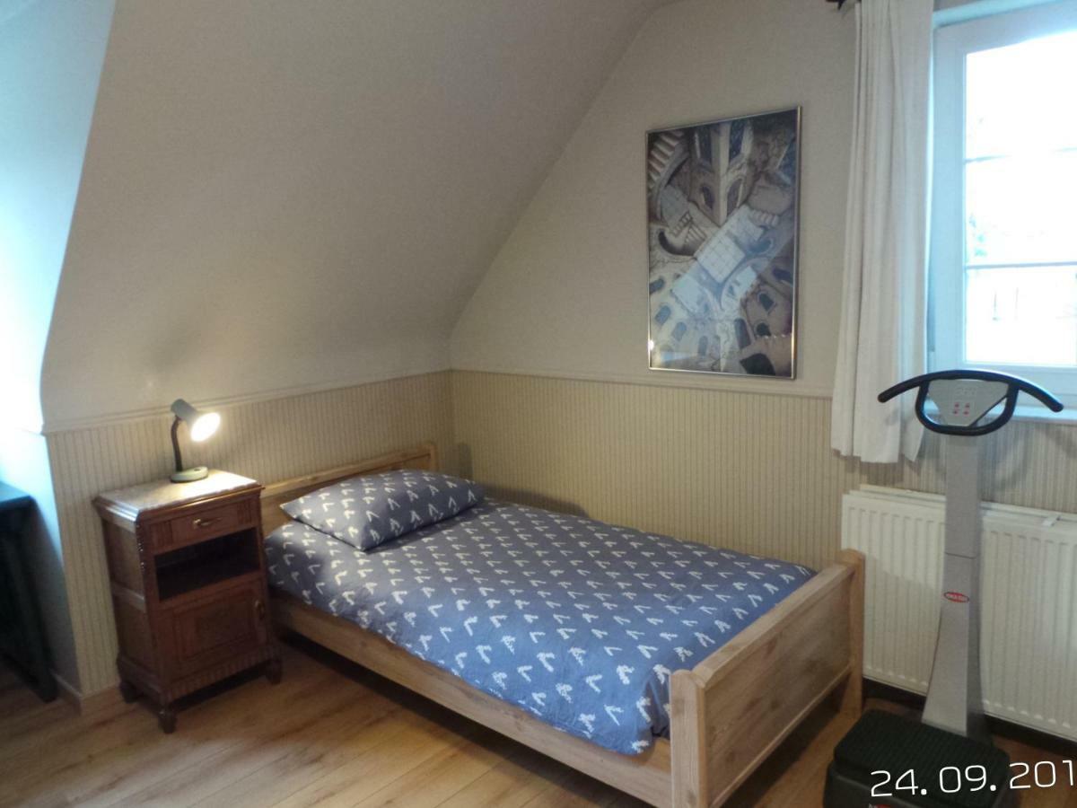 Villa De Ruiter Waasmunster Eksteriør bilde